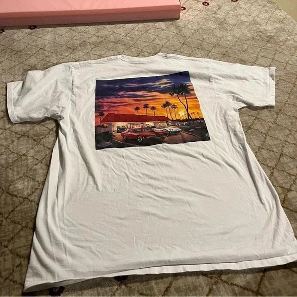 In-N-Out Burger California White SHIRT Short Sleeve XL Sports Classic Cars - Picture 6 of 7